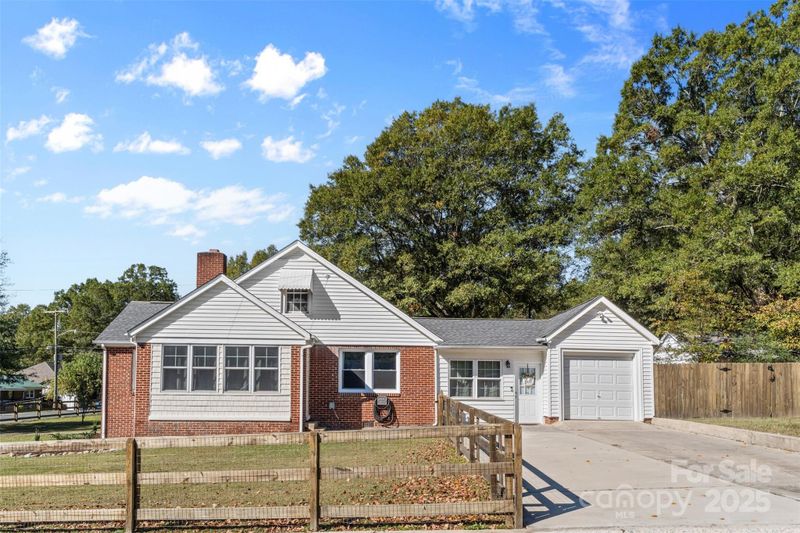 508 Engleside St, Monroe, NC 28110