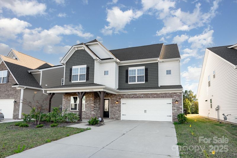 16200 Winfield Hall Dr, Charlotte, NC 28273