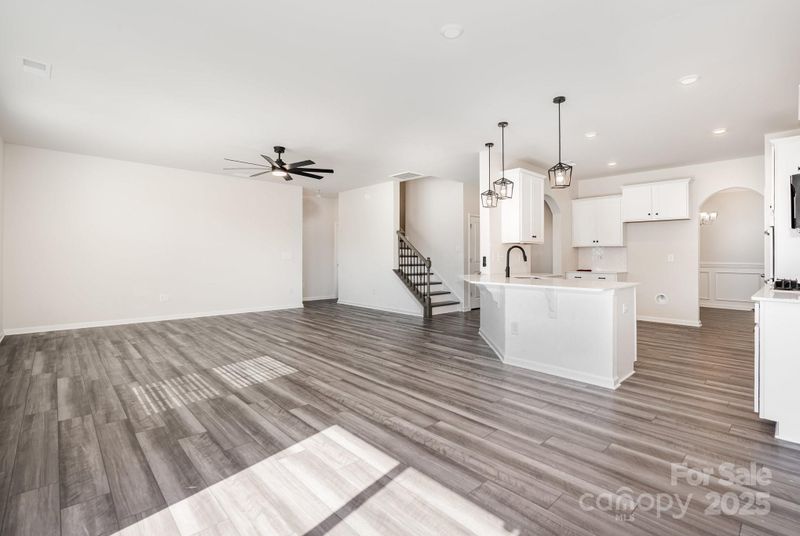 16200 Winfield Hall Dr, Charlotte, NC 28273