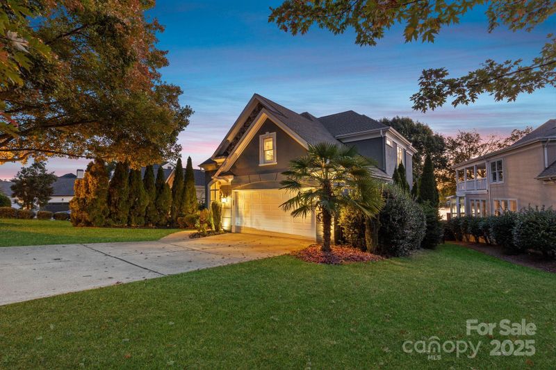 17701 Springwinds Dr, Cornelius, NC 28031