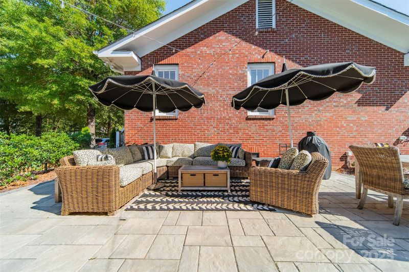 400 Gardenia St, Belmont, NC 28012