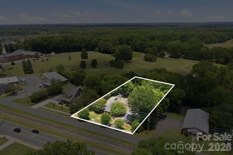 19428 Zion Ave, Cornelius, NC 28031