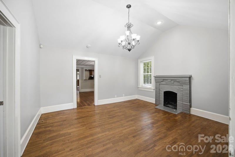 19428 Zion Ave, Cornelius, NC 28031