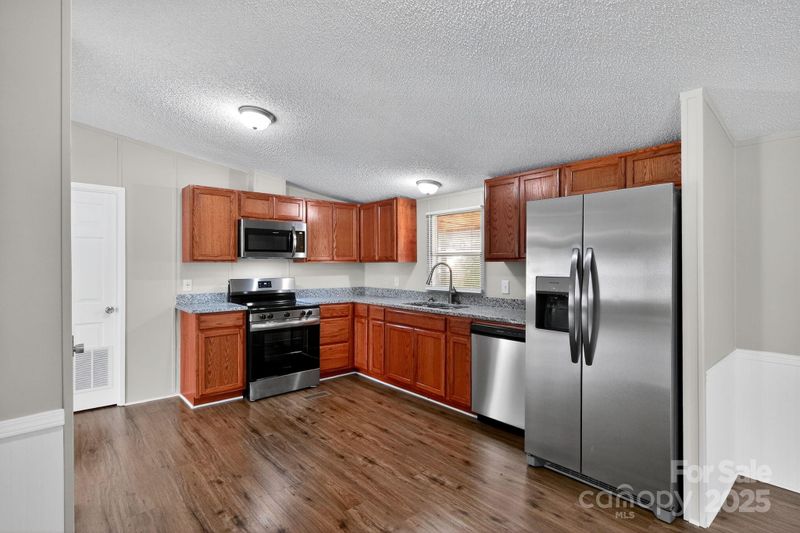 3802 Hickory Grove Rd, Mount Holly, NC 28120