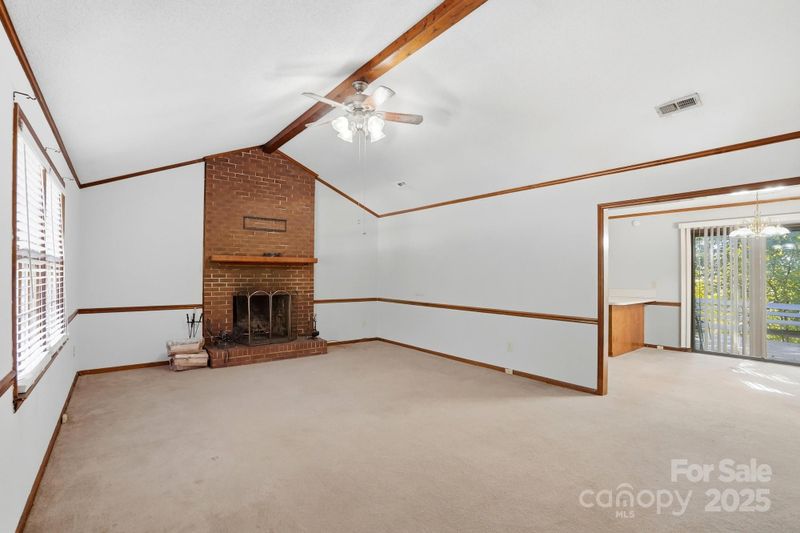 325 Treeline Dr, Belmont, NC 28012
