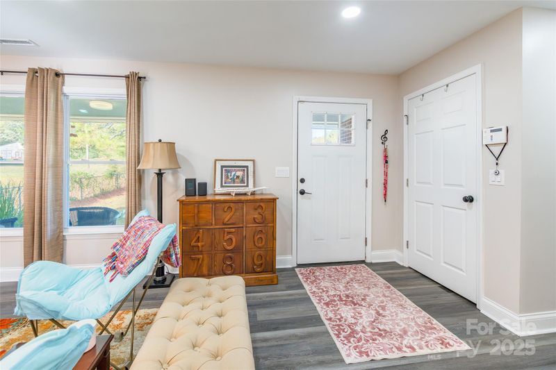 749 Meadowbrook Rd, Chester, SC 29706