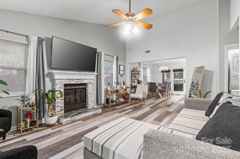 7911 Latchington Ct, Charlotte, NC 28227