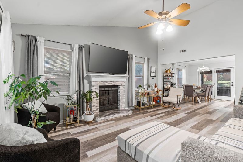 7911 Latchington Ct, Charlotte, NC 28227