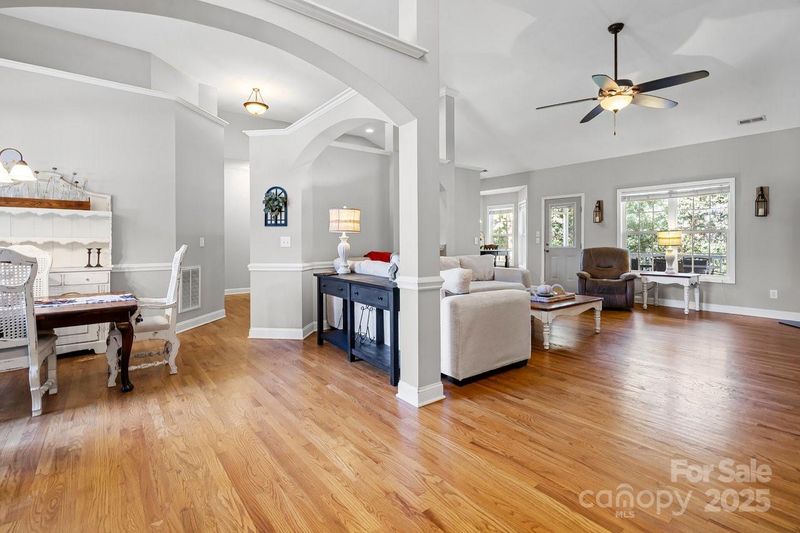 145 Quail Haven Dr, Troutman, NC 28166