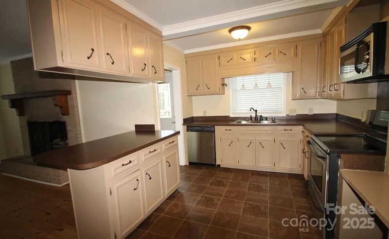 122 Charles Pettus Rd, Lancaster, SC 29720