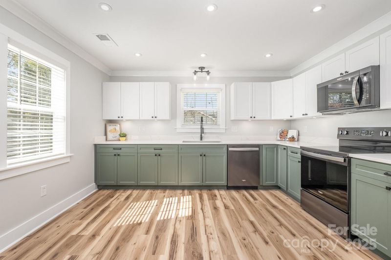 1402 Birch St, Kannapolis, NC 28081