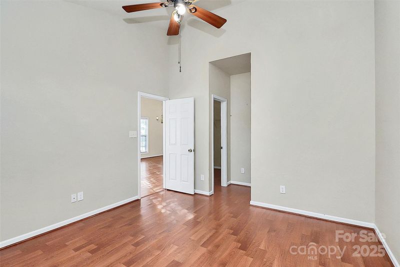 4020 Center Place Dr, Harrisburg, NC 28075