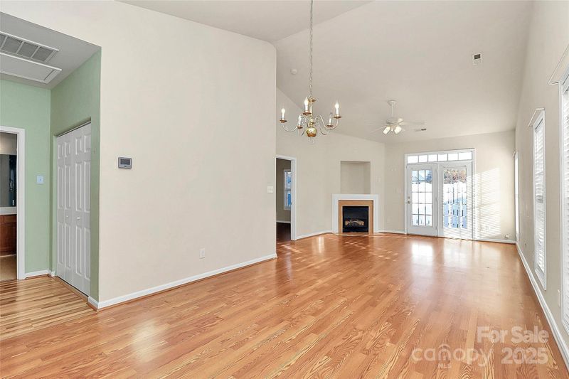 4020 Center Place Dr, Harrisburg, NC 28075