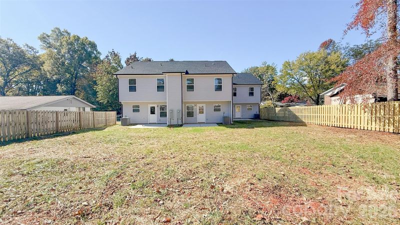 1618 Byrum St, Charlotte, NC 28216