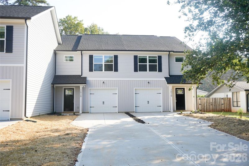 1618 Byrum St, Charlotte, NC 28216