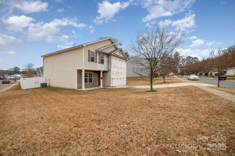 705 Ferrell Ave, Charlotte, NC 28216