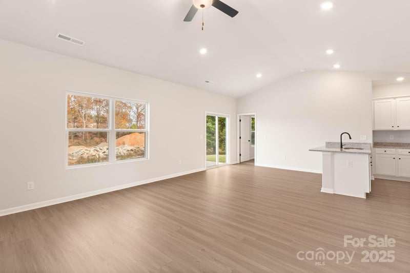 3337 Strong Box Ln, Gastonia, NC 28052