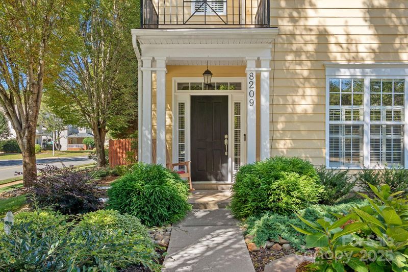8209 Ballymore Ct, Huntersville, NC 28078
