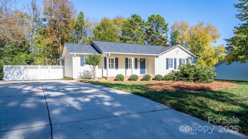 4210 Barfield St, Concord, NC 28027
