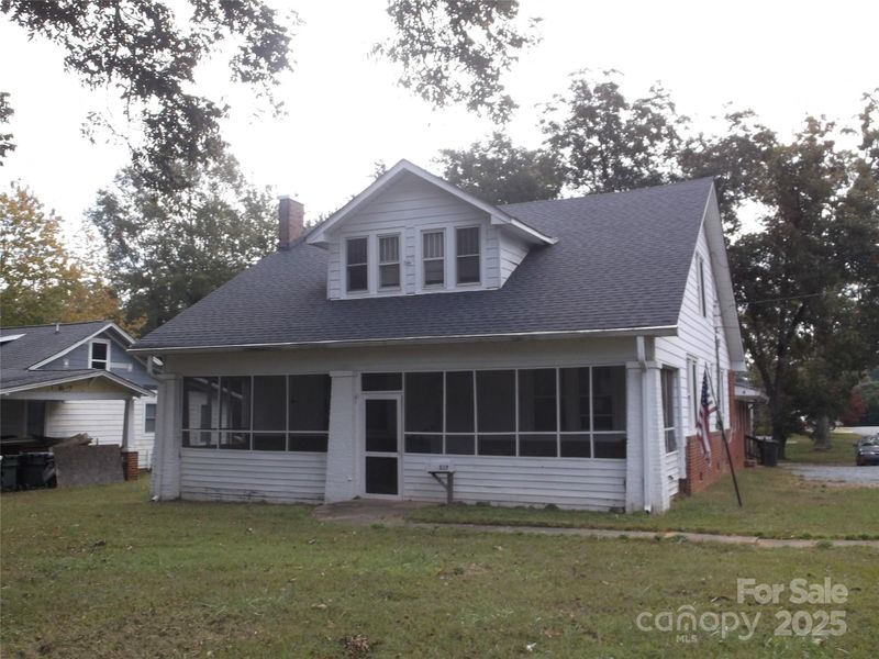517 E Park Dr, Monroe, NC 28112