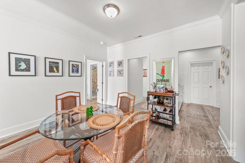 2315 Selwyn Ave #H, Charlotte, NC 28207
