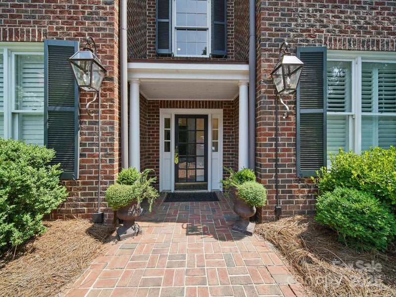 2315 Selwyn Ave #H, Charlotte, NC 28207
