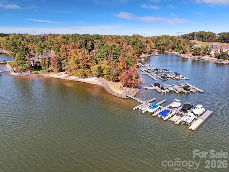 2101 Wood Clough Ct, Belmont, NC 28012