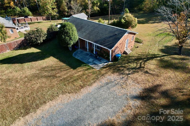 2446 Sam Newell Rd, Matthews, NC 28104