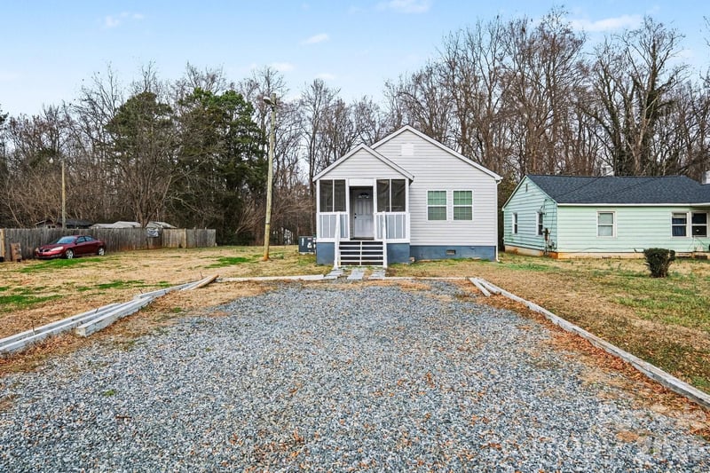 9501 Misenheimer Rd, Charlotte, NC 28215