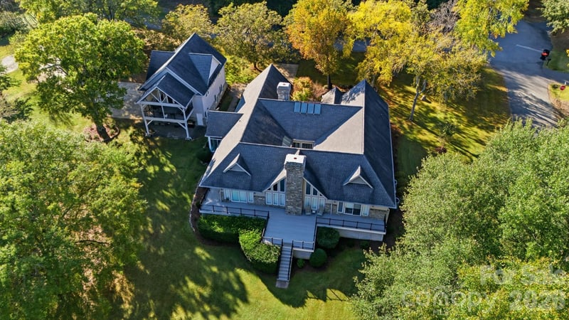 290 Blucher Cir, Lake Wylie, SC 29710