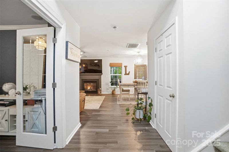 401 Sugar Maple Dr, Tega Cay, SC 29708