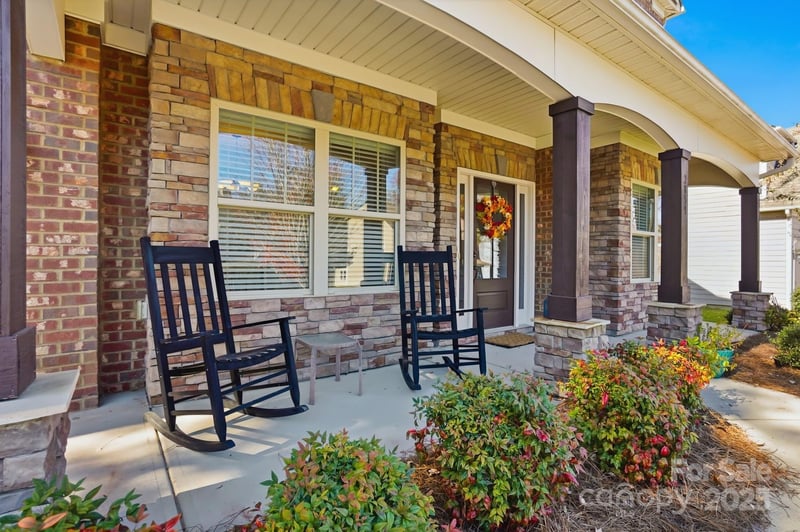 2859 Donegal Dr, Kannapolis, NC 28081
