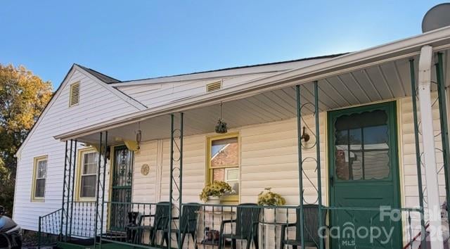 2126 Syracuse Dr, Charlotte, NC 28216