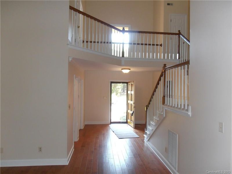 5101 Hunt Stand Ln, Charlotte, NC 28226