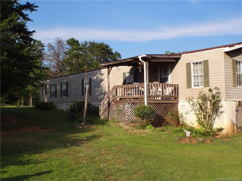 135 Ellen Ln, Harmony, NC 28634