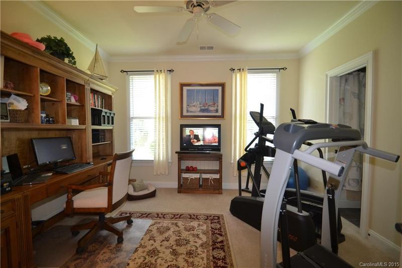 18448 Carnegie Overlook Blvd, Davidson, NC 28036