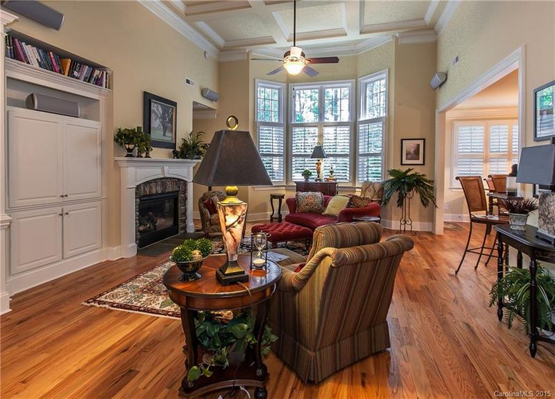 4090 Summit Ridge Ln, Denver, NC 28037