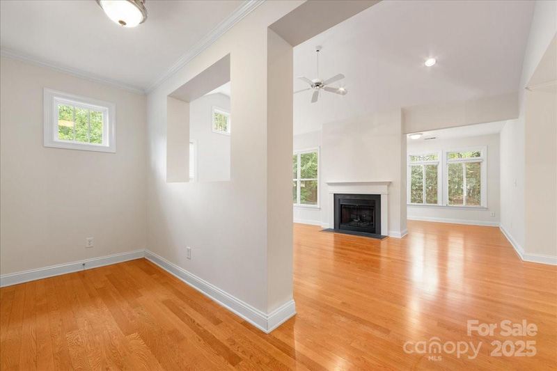 1924 Mezzo Ct, Matthews, NC 28105