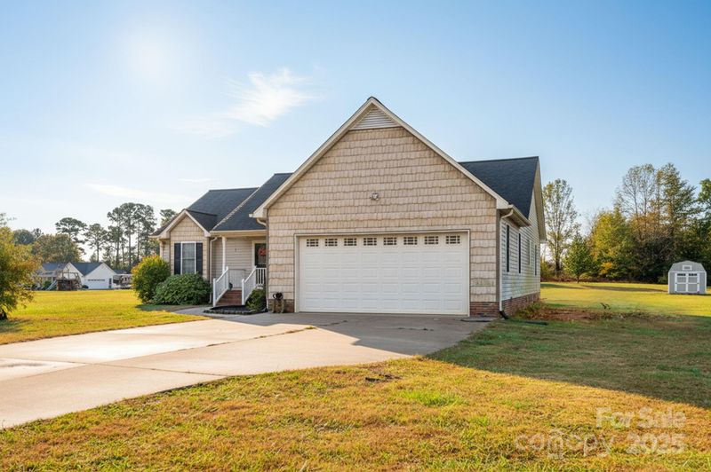 5219 Doe Meadow Ct, Crouse, NC 28033