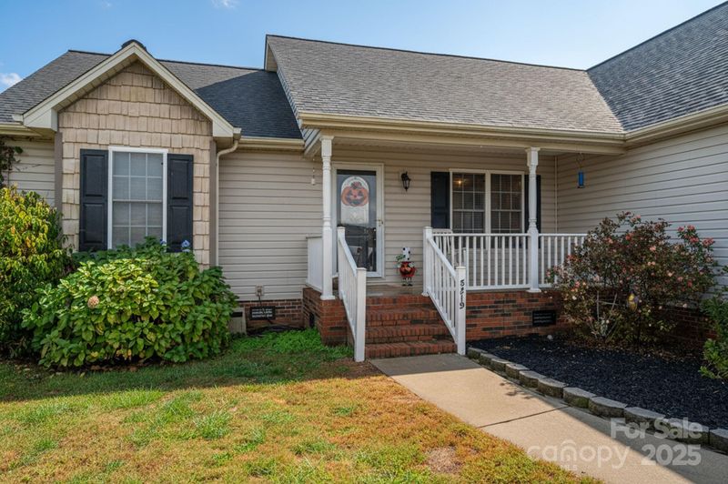 5219 Doe Meadow Ct, Crouse, NC 28033