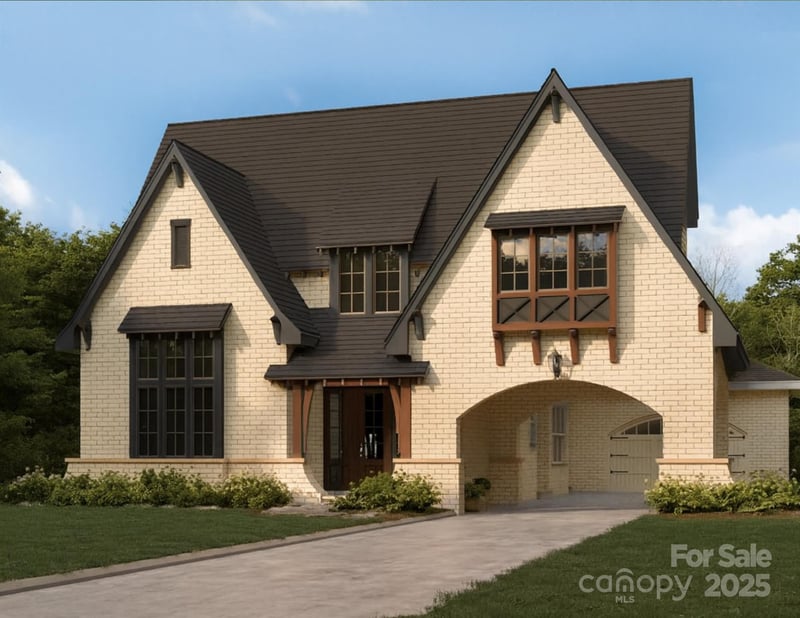 340 North Fork Rd, Black Mountain, NC 28711