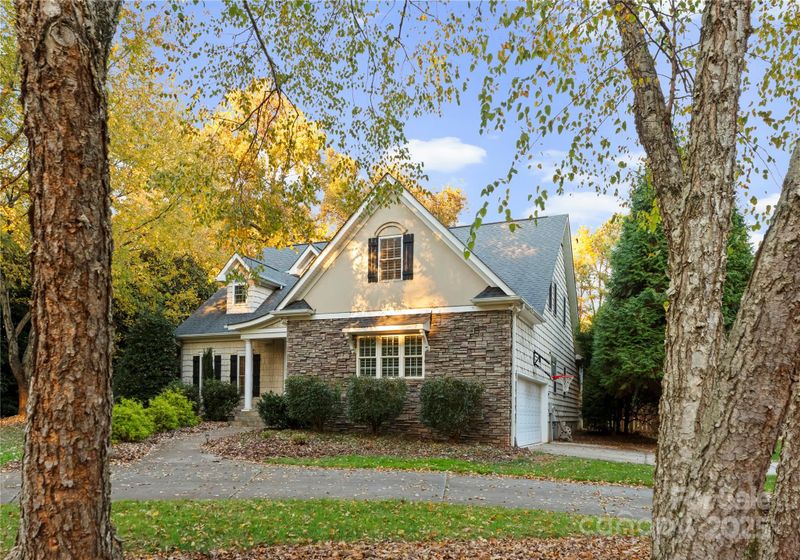 6011 Hunter Ln, Weddington, NC 28104