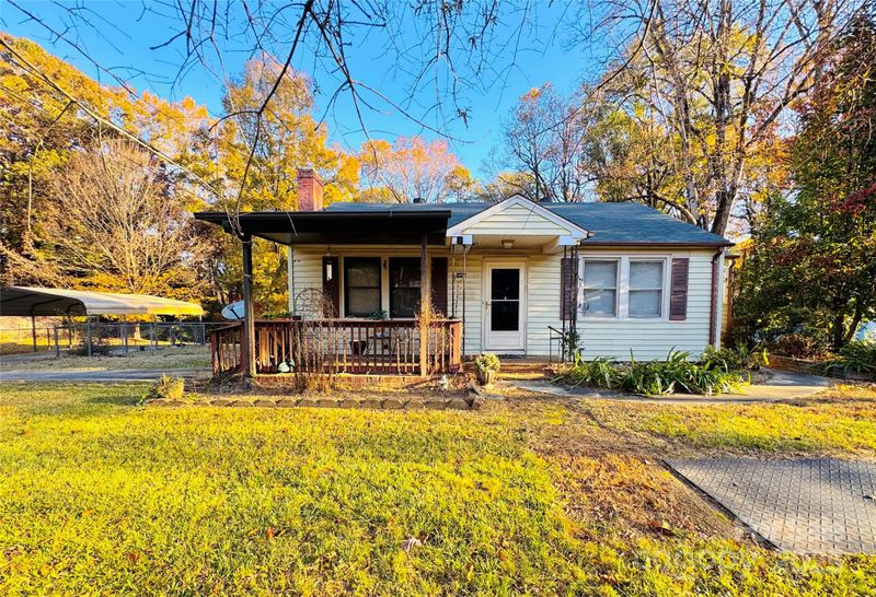1116 W Davidson Ave, Gastonia, NC 28052