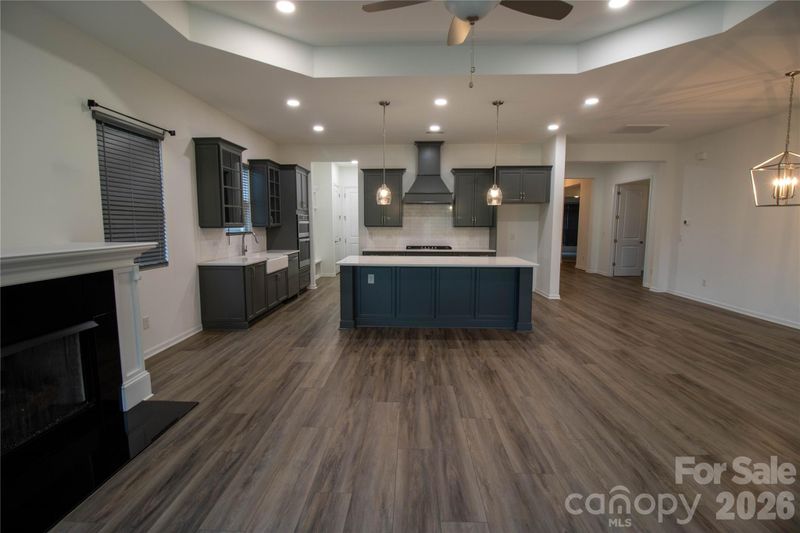 6642 Star Dr, Sherrills Ford, NC 28673