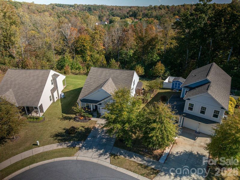5128 Meadow Woods Dr, Lowell, NC 28098