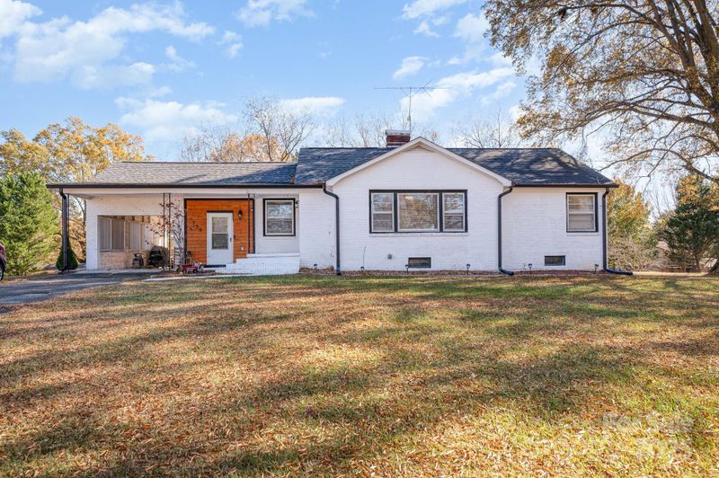 755 N Skyland Dr, Mount Pleasant, NC 28124