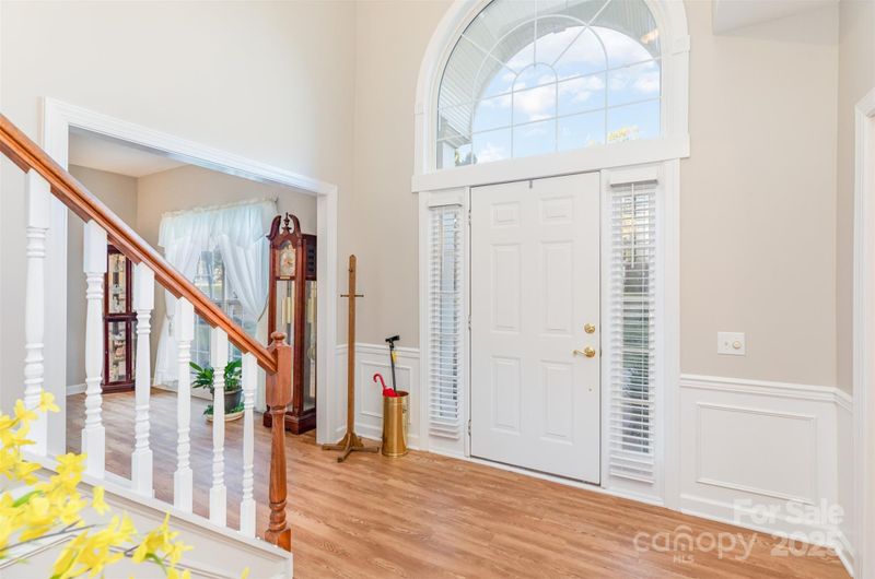 419 Matthews Estates Rd, Matthews, NC 28105