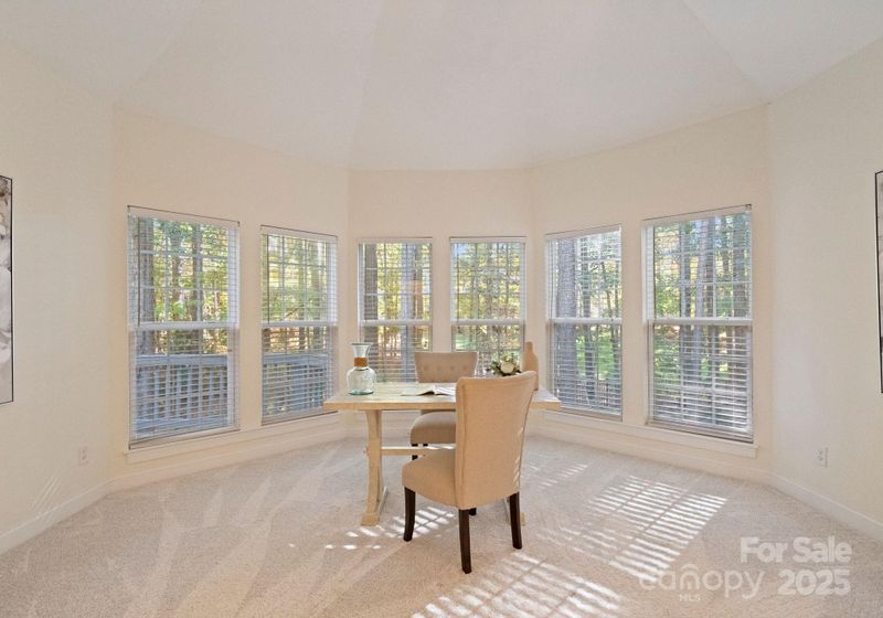107 Summer Wind Ln, Mount Holly, NC 28120