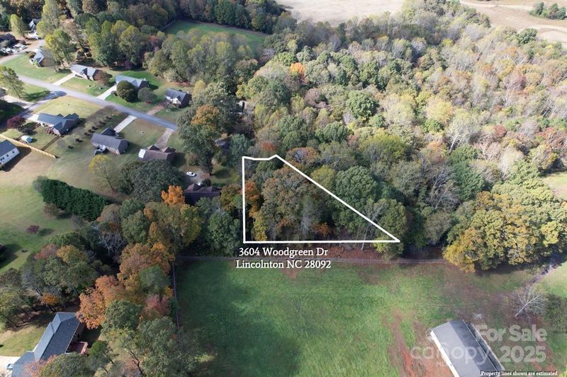 3604 Woodgreen Dr, Lincolnton, NC 28092