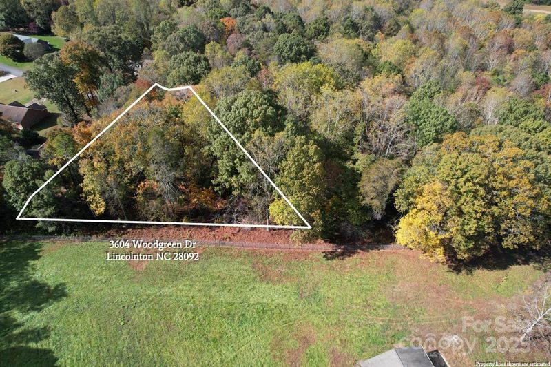 3604 Woodgreen Dr, Lincolnton, NC 28092